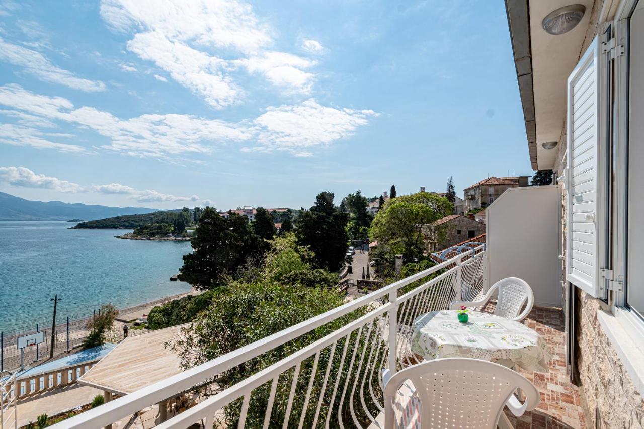 Apartments By The Sea Korcula - 10051 Esterno foto