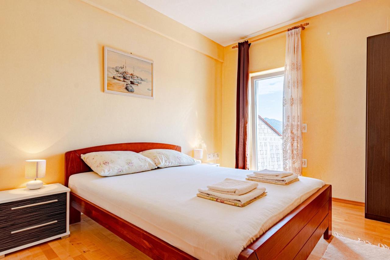 Apartments By The Sea Korcula - 10051 Esterno foto